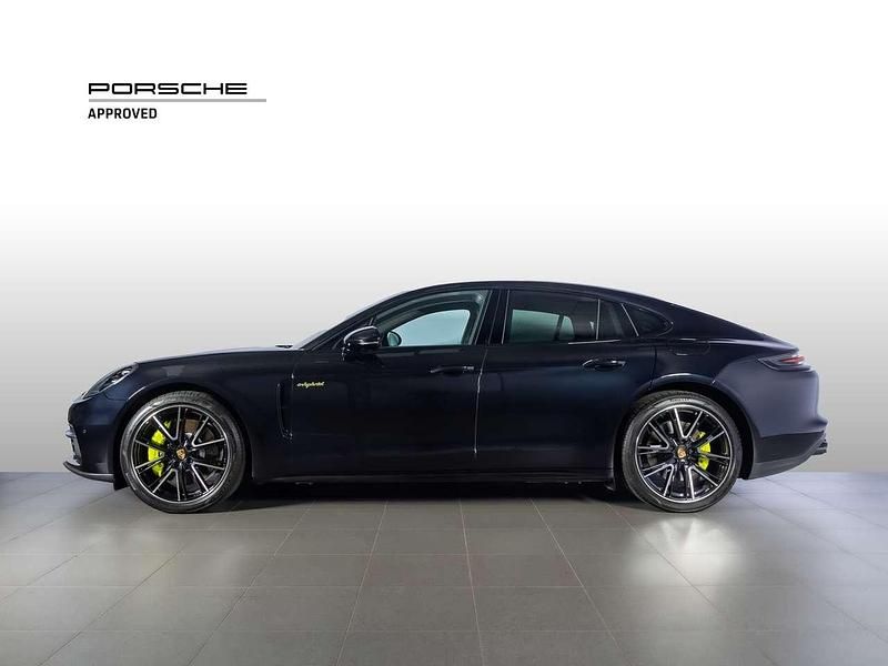 Usata Porsche Panamera 462 CV (339 kW) 2020 Nero jet metallizzato Berlina