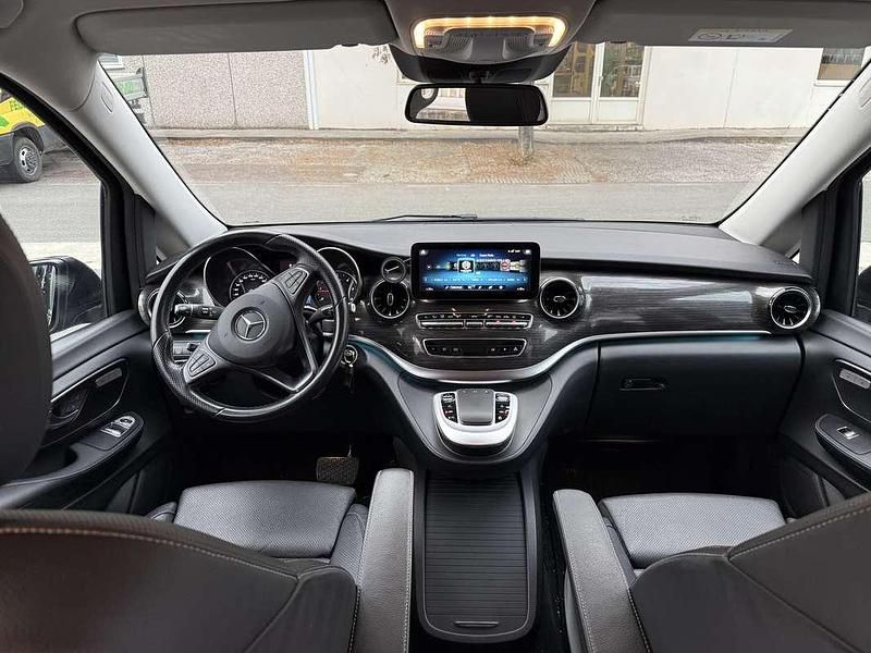 Usata Mercedes V250 Edition 190 CV (139 kW) 2022 Nero Monovolume