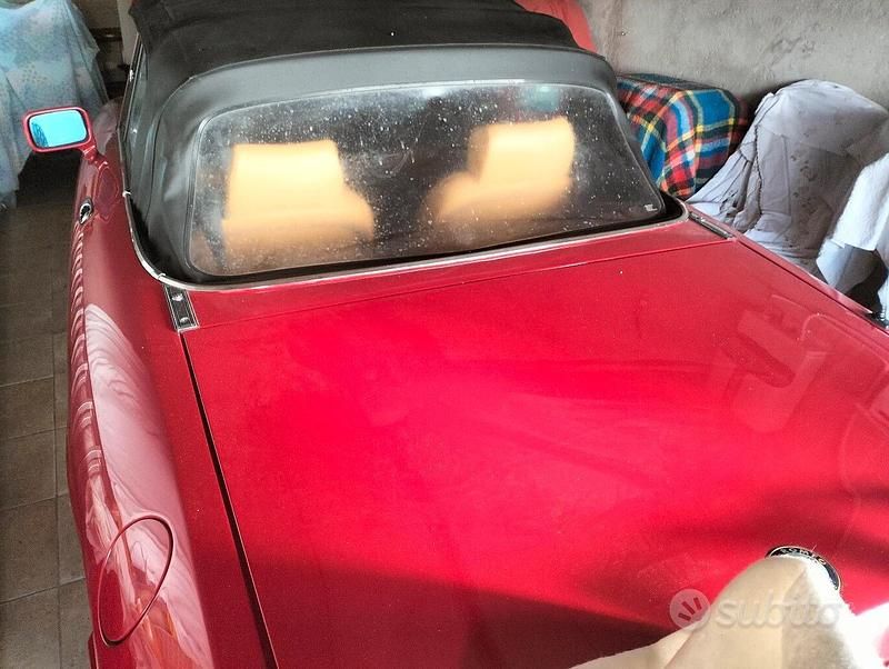 Usata Alfa Romeo Spider 1991 Rosso Cabrio