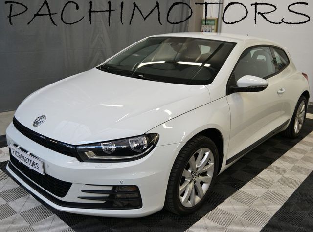 Bianco Usata 2015 VW Scirocco Coupé | 15.990 € (Molto cara) - Immagine 1/4