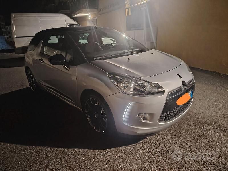 Usata DS Automobiles DS3 Sport Chic 82 CV (60 kW) 2014 Grigio Cabrio