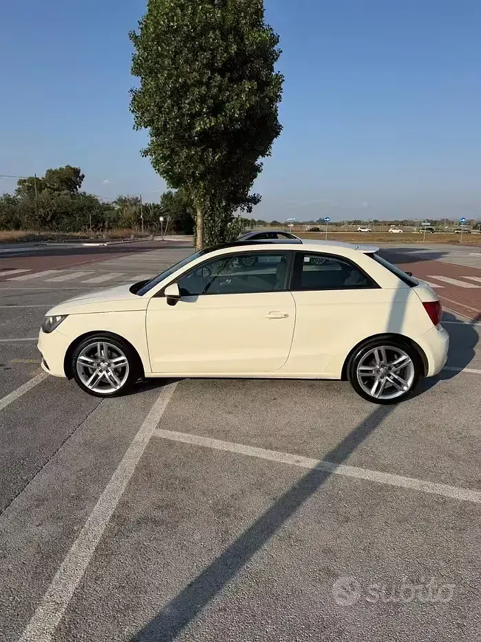 Usata Audi A1 122 CV (89 kW) 2010 Bianco Utilitaria