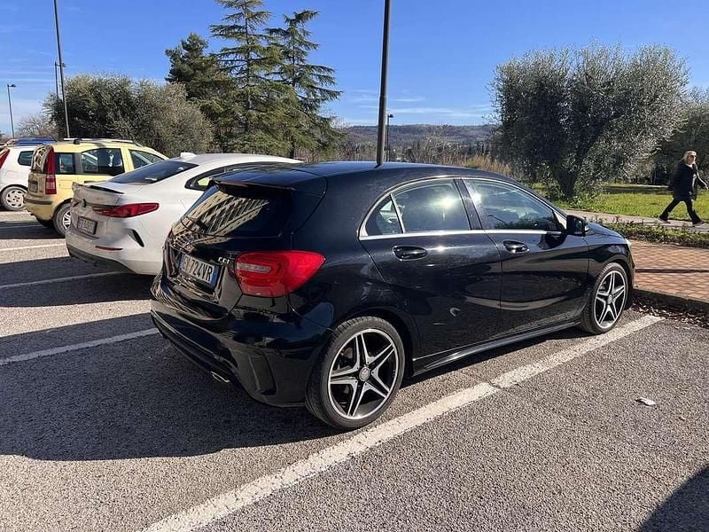 Usata Mercedes A180 Premium 109 CV (80 kW) 2014 Berlina
