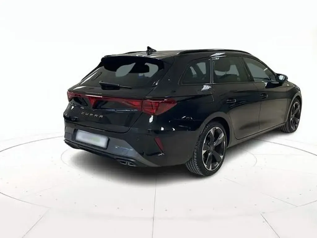 Usata Cupra Leon 150 CV (110 kW) 2025 Nero pastello Station wagon