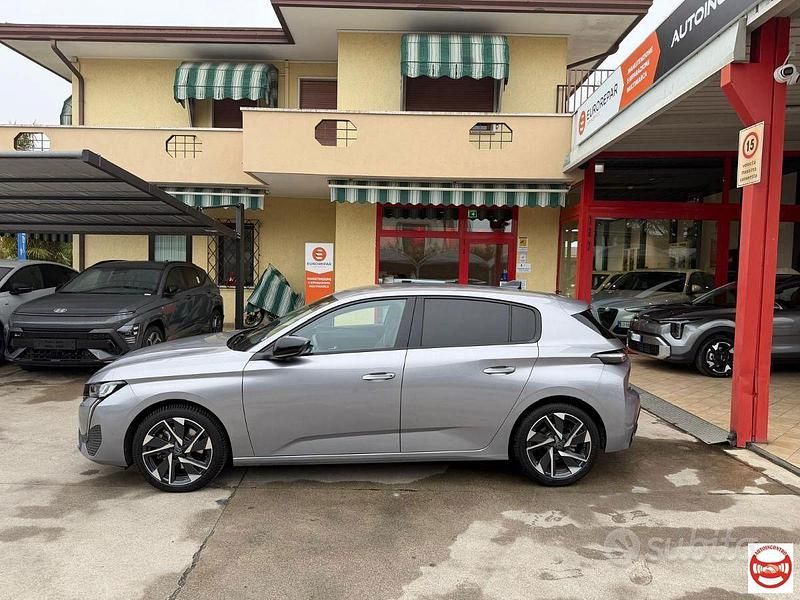 Usata Peugeot 308 Allure 131 CV (96 kW) 2022 Grigio Berlina