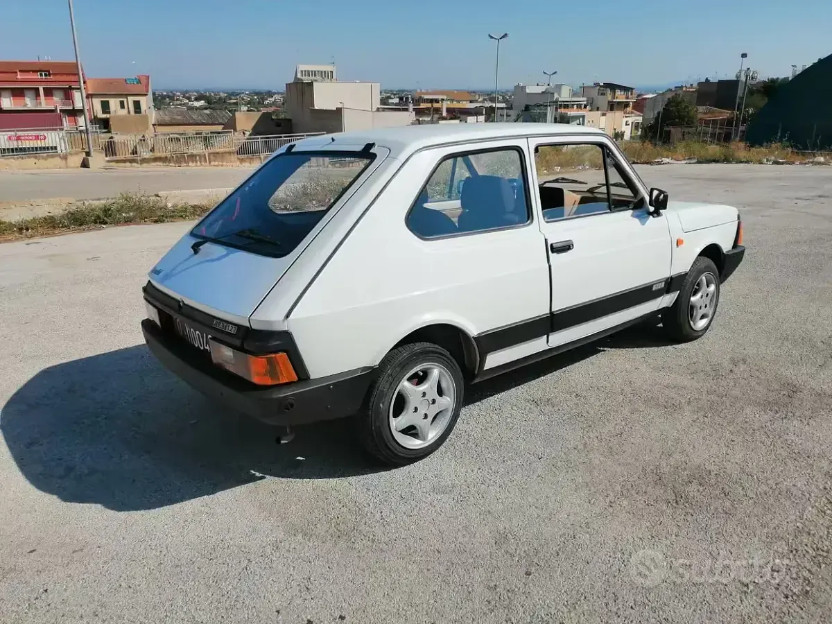 Usata Fiat 127 45 CV (33 kW) 1982 Bianco Utilitaria
