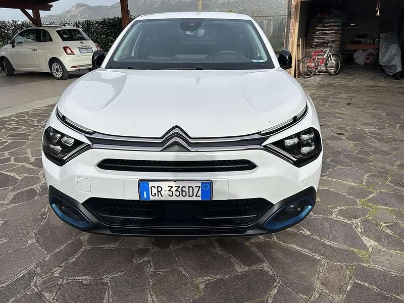 Usata Citroën C4 X Shine 100 kW (136 CV) 2023 SUV