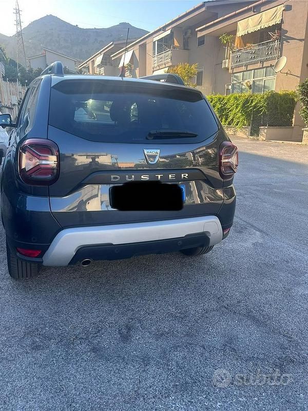 Usata Dacia Duster 101 CV (74 kW) 2021 Grigio SUV