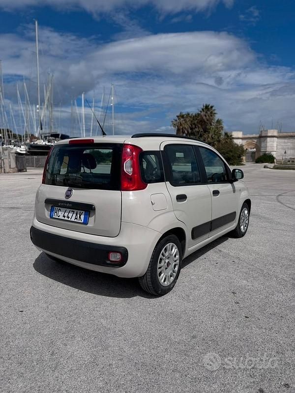 Usata Fiat Panda Lounge 69 CV (50 kW) 2013 Utilitaria