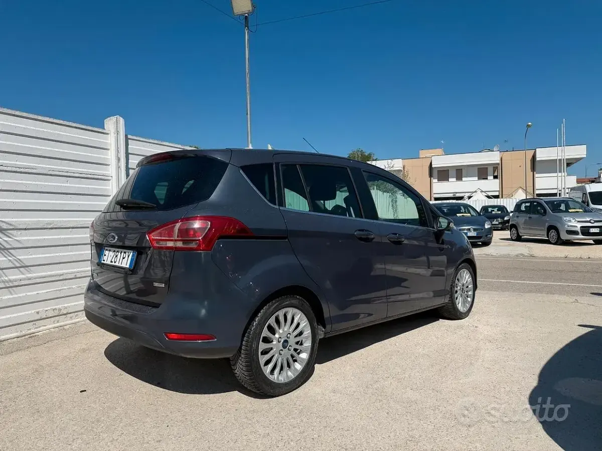 Usata Ford B-MAX 95 CV (69 kW) 2014 Bluazzurro Monovolume