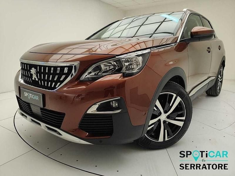 Usata Peugeot 3008 Active 131 CV (96 kW) 2018 Arancione SUV