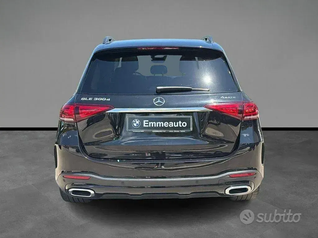 Usata Mercedes GLE300 Premium Plus 272 CV (200 kW) 2022 Nero SUV