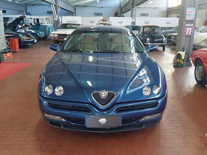 Usata Alfa Romeo GTV 201 CV (147 kW) 1995 Blu/azzurro Coupé
