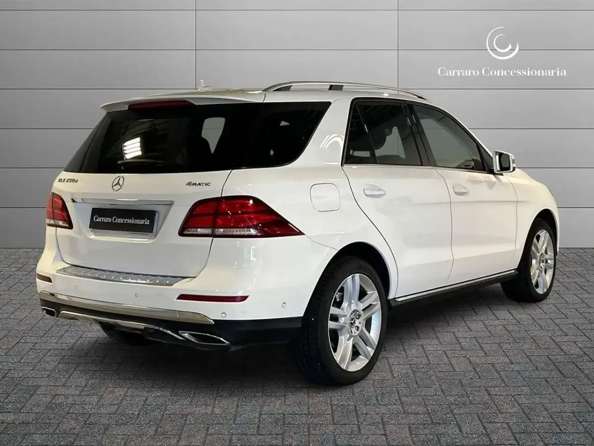 Usata Mercedes GLE250 204 CV (150 kW) 2019 Bianco SUV