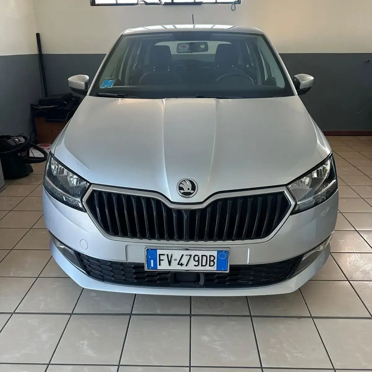 Usata Skoda Fabia Design Edition 75 CV (55 kW) 2019 Argento Utilitaria