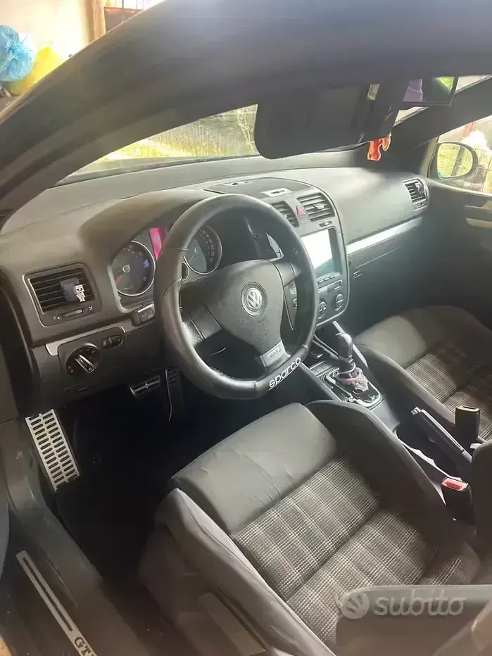 Usata VW Golf V GTI 200 CV (147 kW) 2007 Nero Berlina