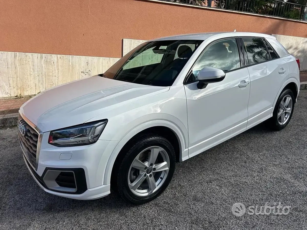 Usata Audi Q2 Sport 116 CV (85 kW) 2018 Bianco SUV