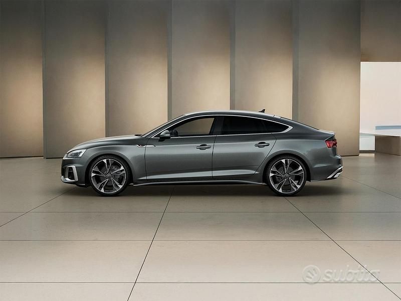 Nuova Audi A5 Sportback S-Line 204 CV (150 kW) 2025 Grigio Utilitaria