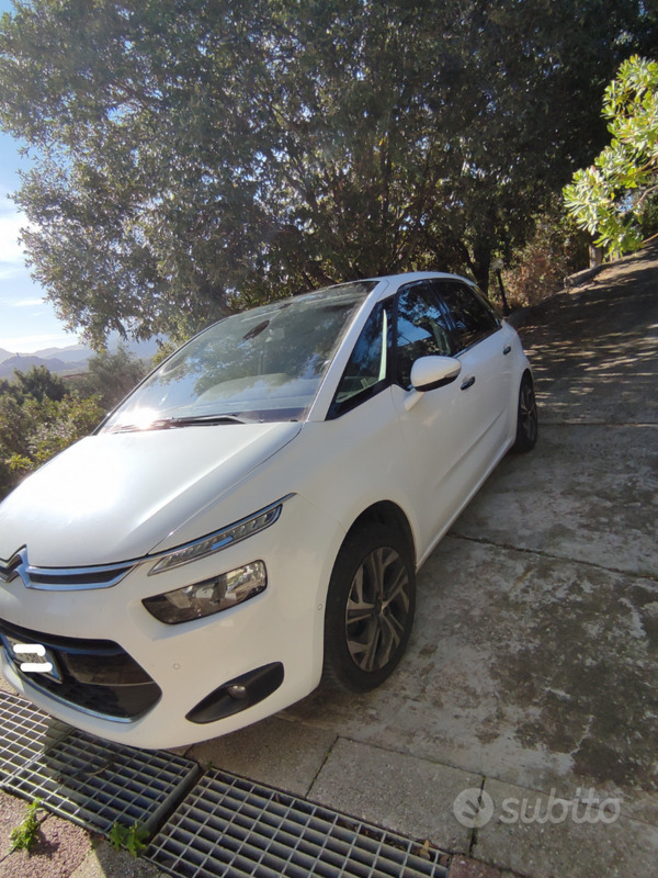 Usato 2016 Citroën C4 Picasso 1.6 Diesel 120 CV (10.500 €)