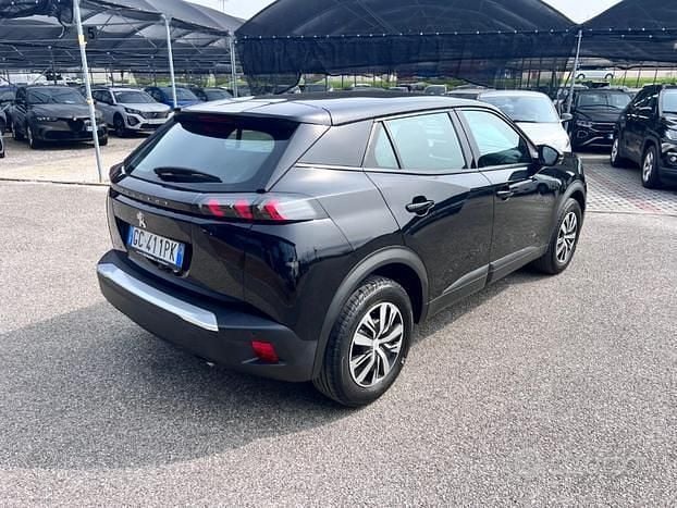 Usata Peugeot 2008 Active 100 CV (73 kW) 2020 SUV