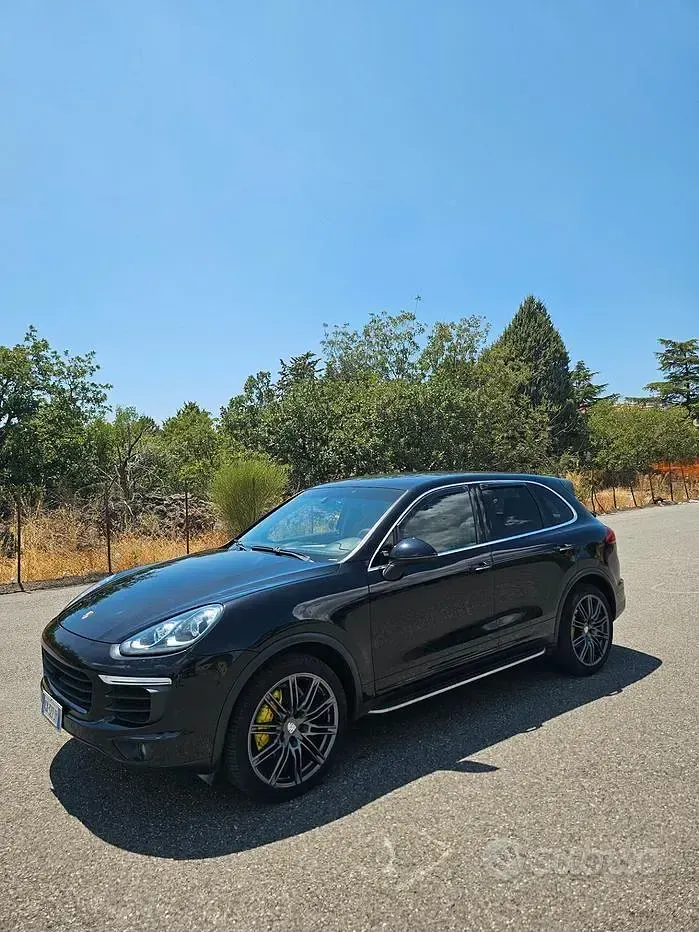 Usata Porsche Cayenne 250 CV (183 kW) 2016 Nero SUV