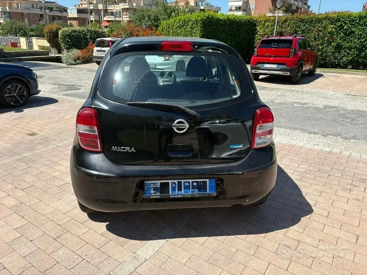 Usata Nissan Micra Visia 80 CV (58 kW) 2011 Nero Utilitaria