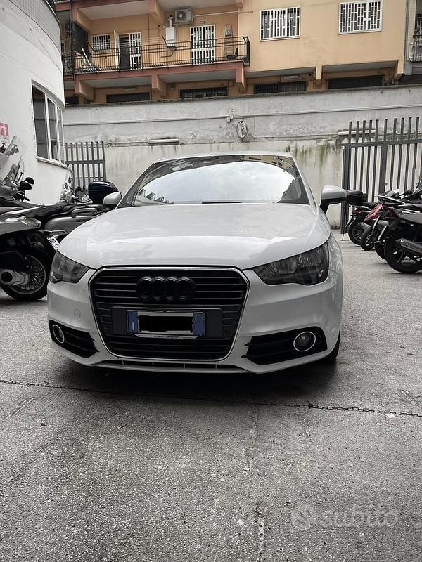 Usata Audi A1 Ambition 105 CV (77 kW) 2014 Bianco Utilitaria
