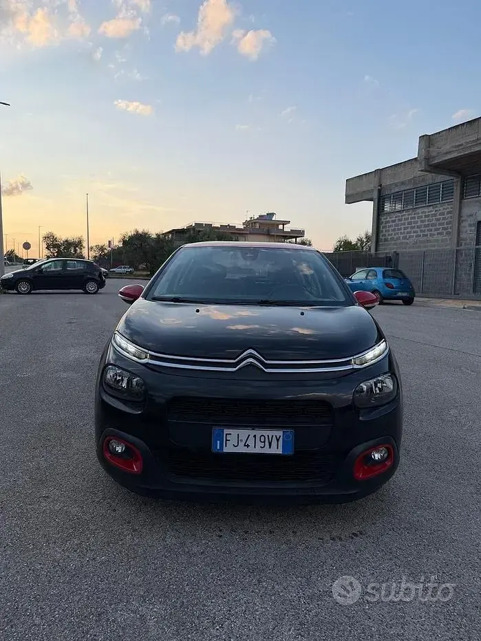 Usata Citroën C3 Live 99 CV (72 kW) 2017 Nero Berlina