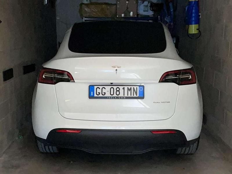 Usata Tesla Model Y 152 kW (208 CV) 2021 Bianco SUV