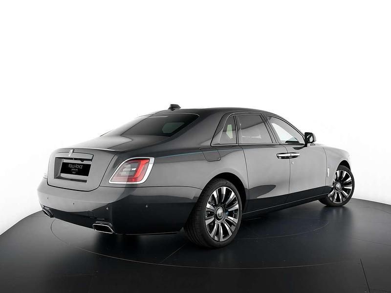 Usata Rolls Royce Ghost 571 CV (419 kW) 2025 Gunmetal Berlina