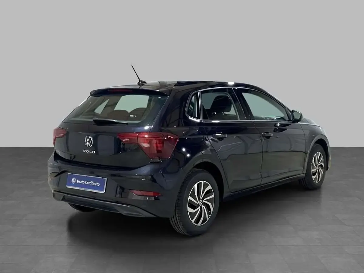 Usata VW Polo Life 95 CV (69 kW) 2025 Deep black perlato Utilitaria
