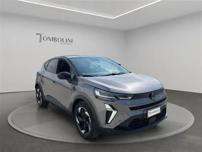 Usata Renault Captur Techno 90 CV (66 kW) 2025 Grigio scuro SUV