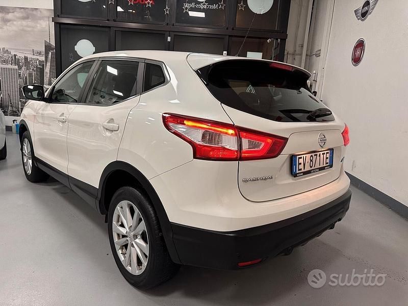 Gebraucht Nissan Qashqai 360º 110 PS (80 kW) 2014 Weiß SUV