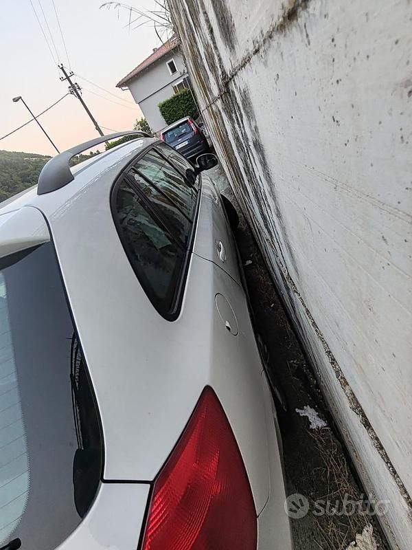 Usata Skoda Fabia 69 CV (50 kW) 2009 Utilitaria