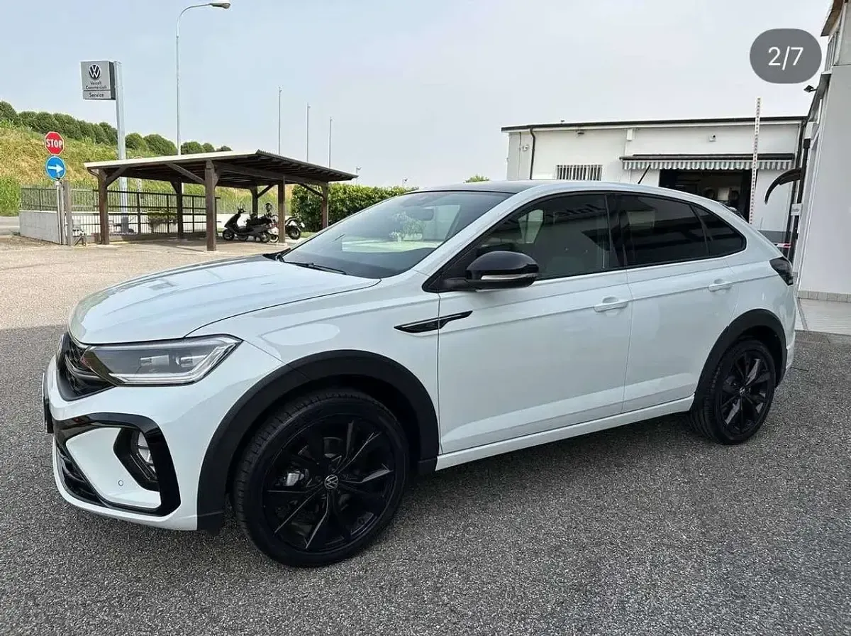 Usata VW Taigo R-line 110 CV (80 kW) 2023 Pure white SUV