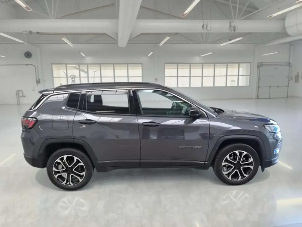 Usata Jeep Compass Limited 131 CV (96 kW) 2023 Grigio SUV