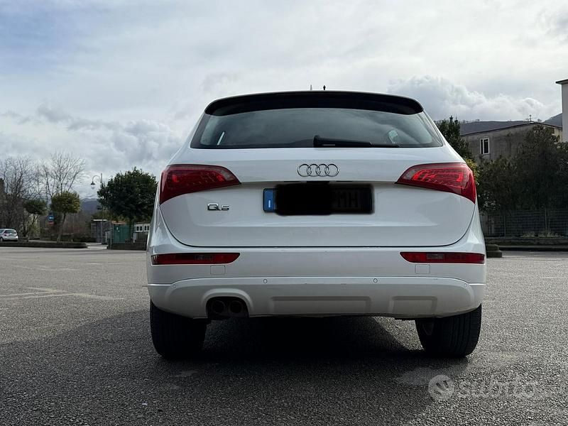 Usata Audi Q5 Advanced 170 CV (125 kW) 2010 Bianco SUV