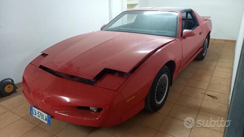 Rosso Usata 1992 Pontiac Firebird Coupé | 13.000 € - Immagine 1/4