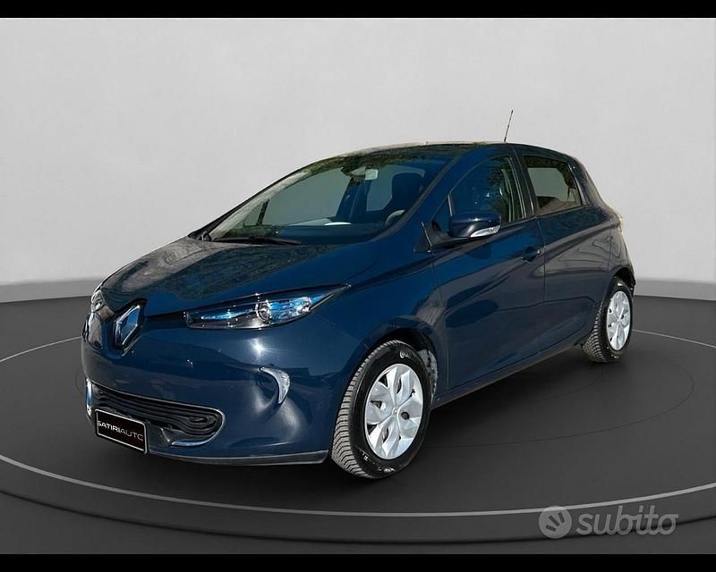 Blu Usata 2016 Renault Zoe Intens Due volumi | 7900 € (Buon prezzo) - Immagine 1/4