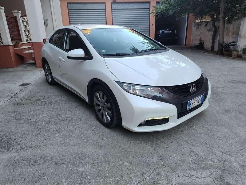 Usata Honda Civic Lifestyle 120 CV (88 kW) 2013 Berlina