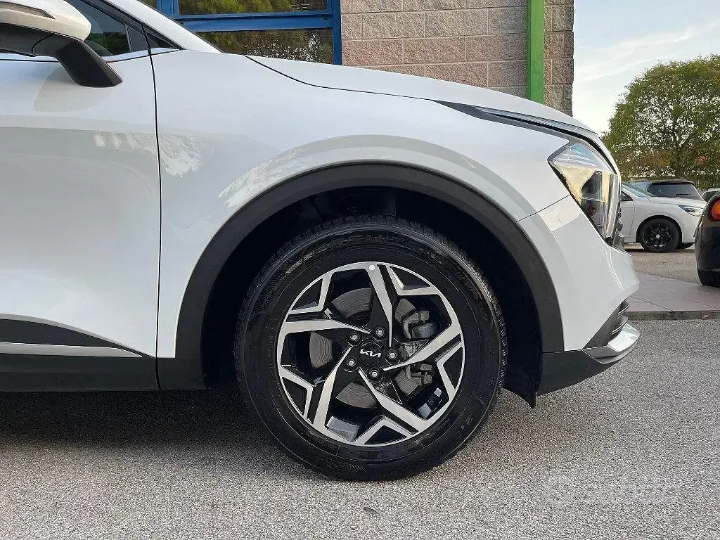 Usata Kia Sportage 150 CV (110 kW) 2022 Bianco SUV