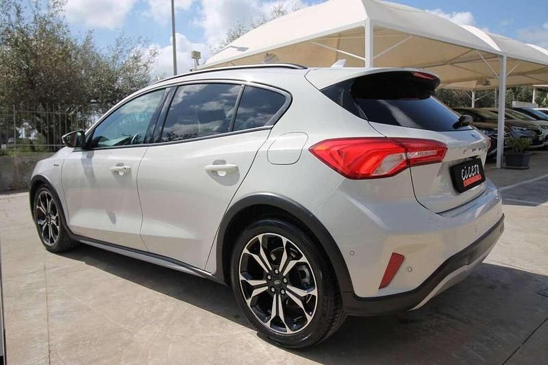 Usata Ford Focus Active 120 CV (88 kW) 2019 Beige