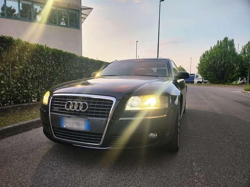 Usata Audi A8 Ambiente 232 CV (170 kW) 2005 Nero Berlina