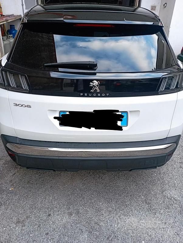 Usata Peugeot 3008 2022 SUV