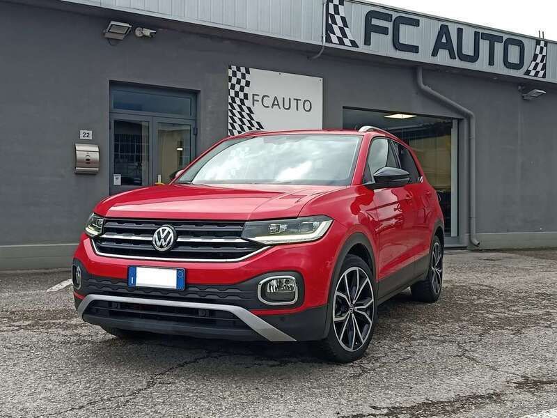 Rosso Usata 2021 VW T-Cross Style SUV | 18.500 € (Buon prezzo) - Immagine 1/4