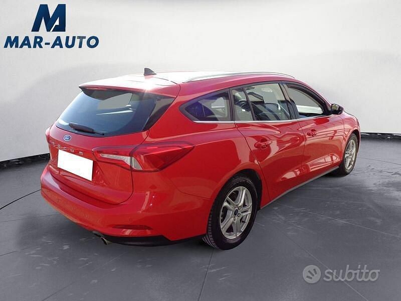Usata Ford Focus Business Edition 120 CV (88 kW) 2021 Rosso Station wagon