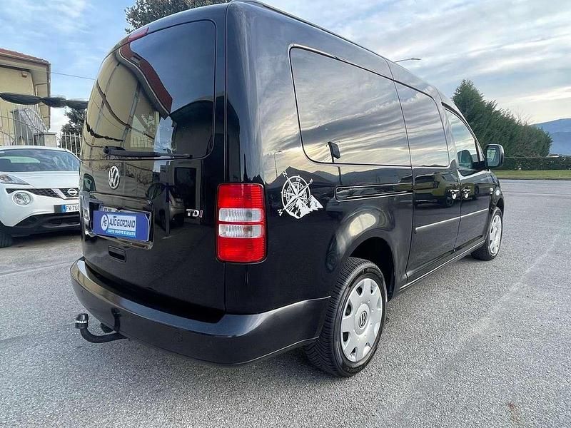 Usata VW Caddy Maxi 102 CV (75 kW) 2013 Nero Monovolume