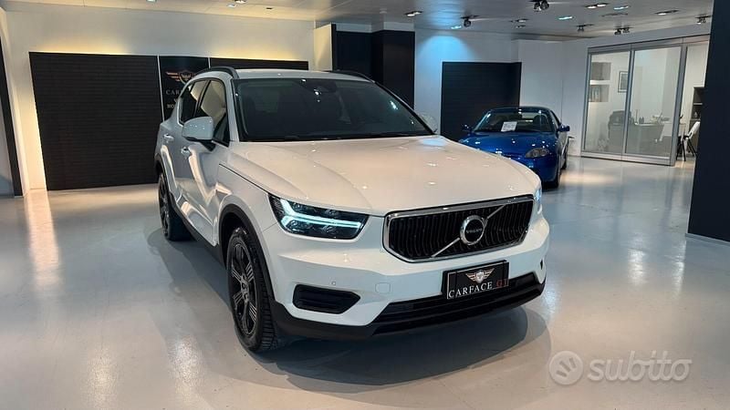 Usata Volvo XC40 140 CV (102 kW) 2021 Bianco SUV