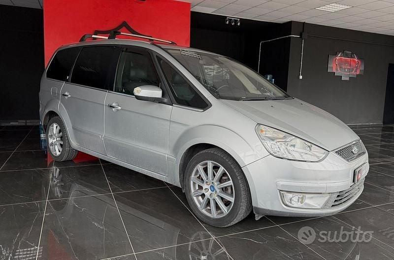 Usata Ford Galaxy 140 CV (102 kW) 2008 Grigio Monovolume