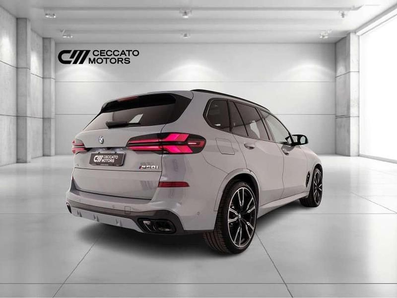 Nuova BMW X5 530 CV (389 kW) 2026 Brooklyn grey metallic SUV